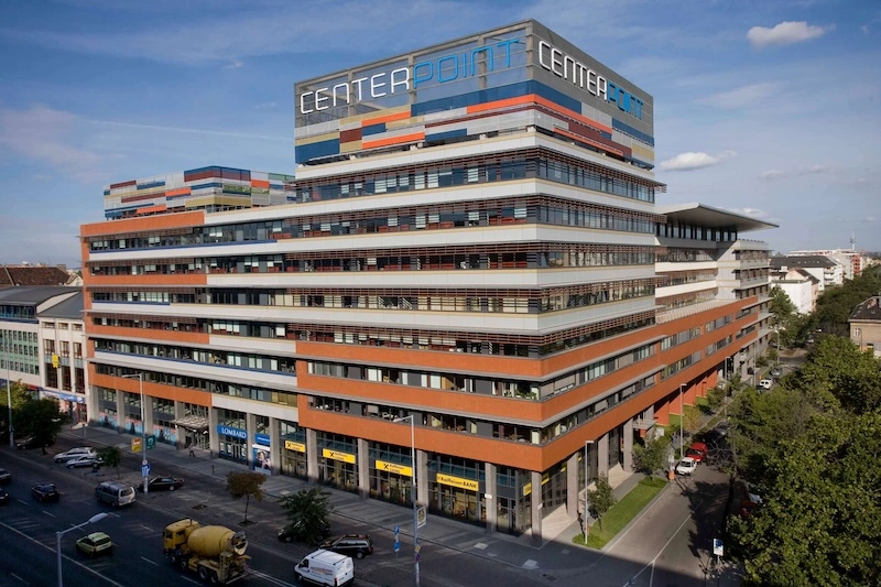 Center Point irodaház