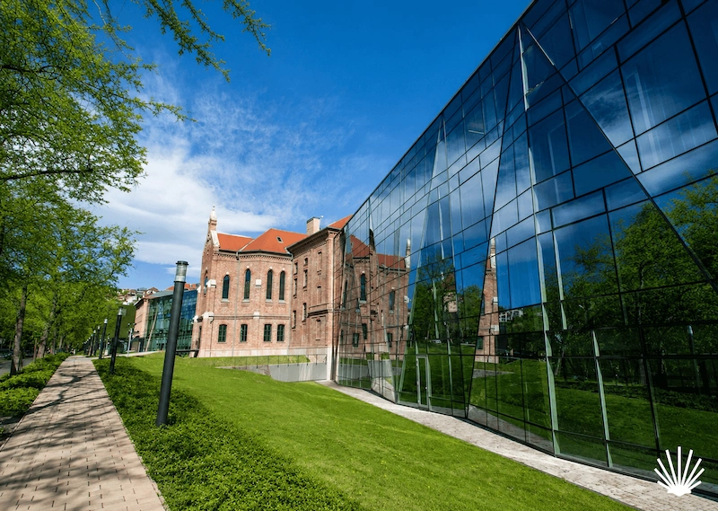 Akadémia Park Officium Irodaház-4