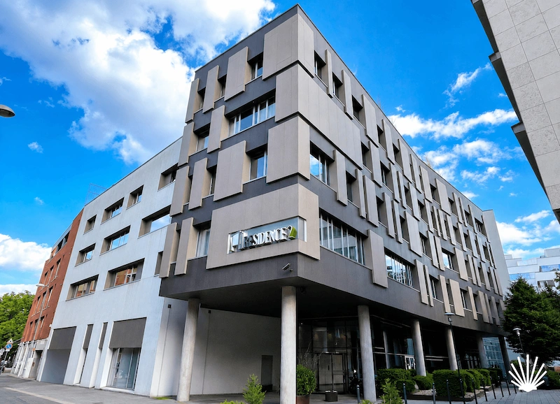 Residence Irodaház-1